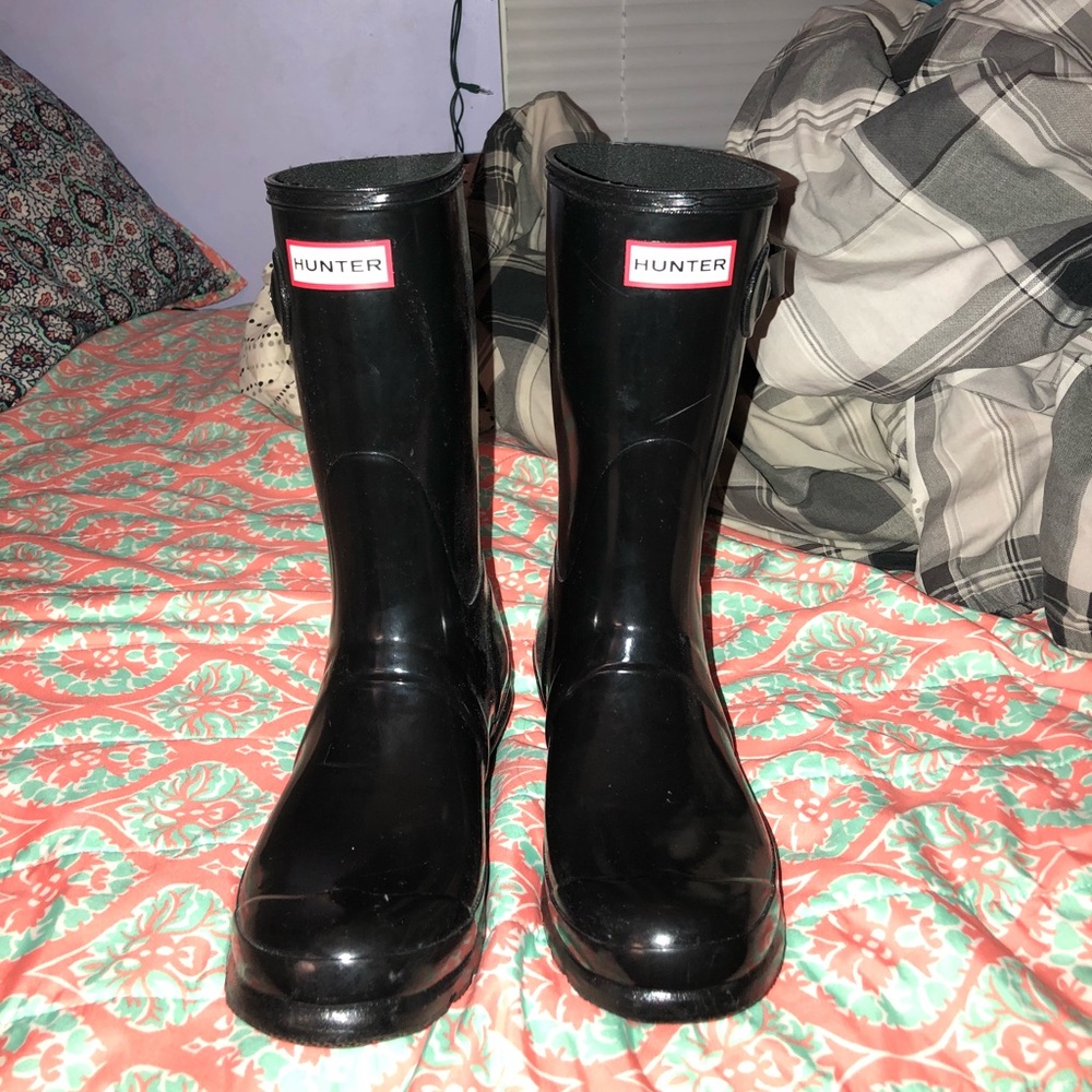 black women’s hunter boots